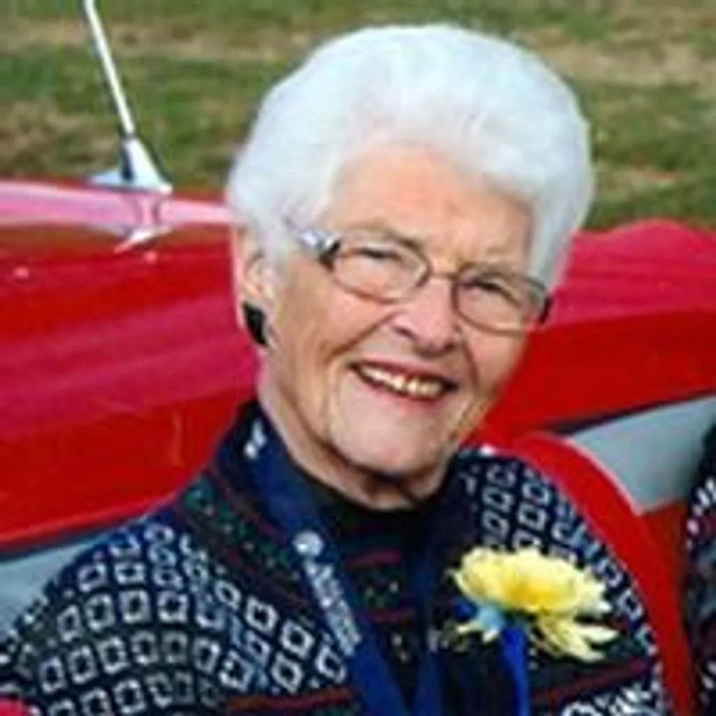 Portrait of Dorothy Rasmussen Grinager Lindbloom