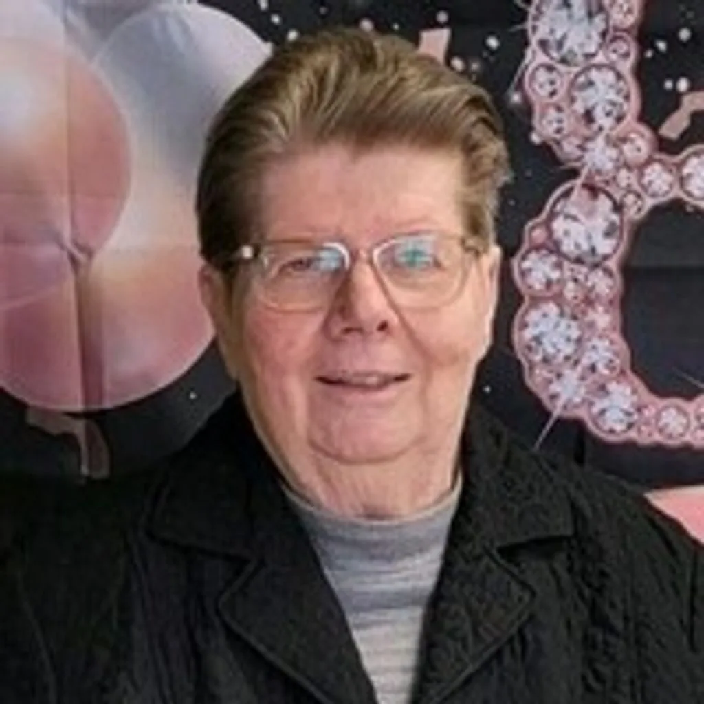 Portrait of Diane Bagley
