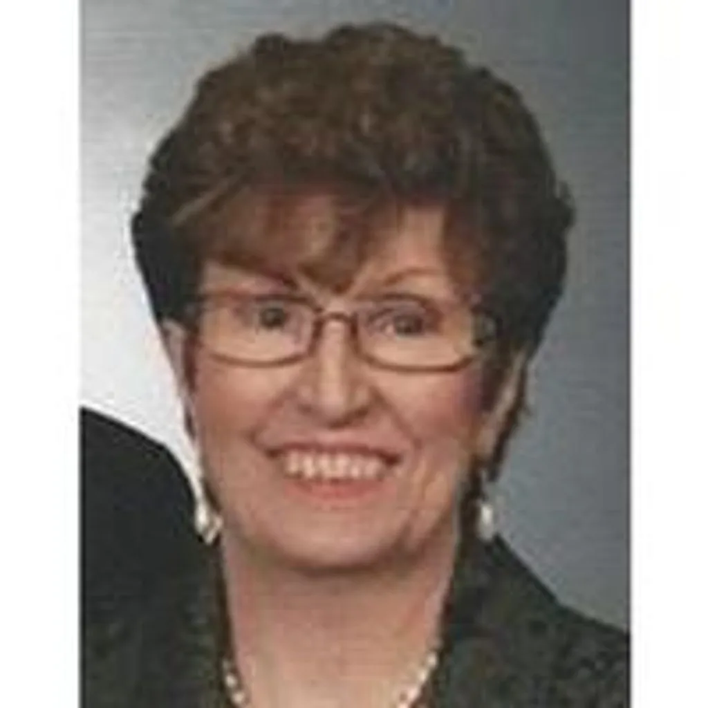Portrait of Marlys Richter
