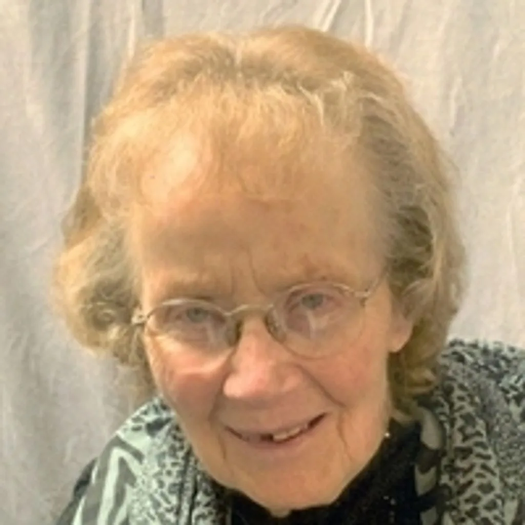 Portrait of Doris Markus