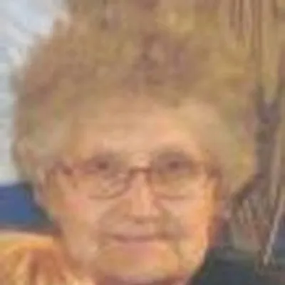 Gayle Lea Wingert