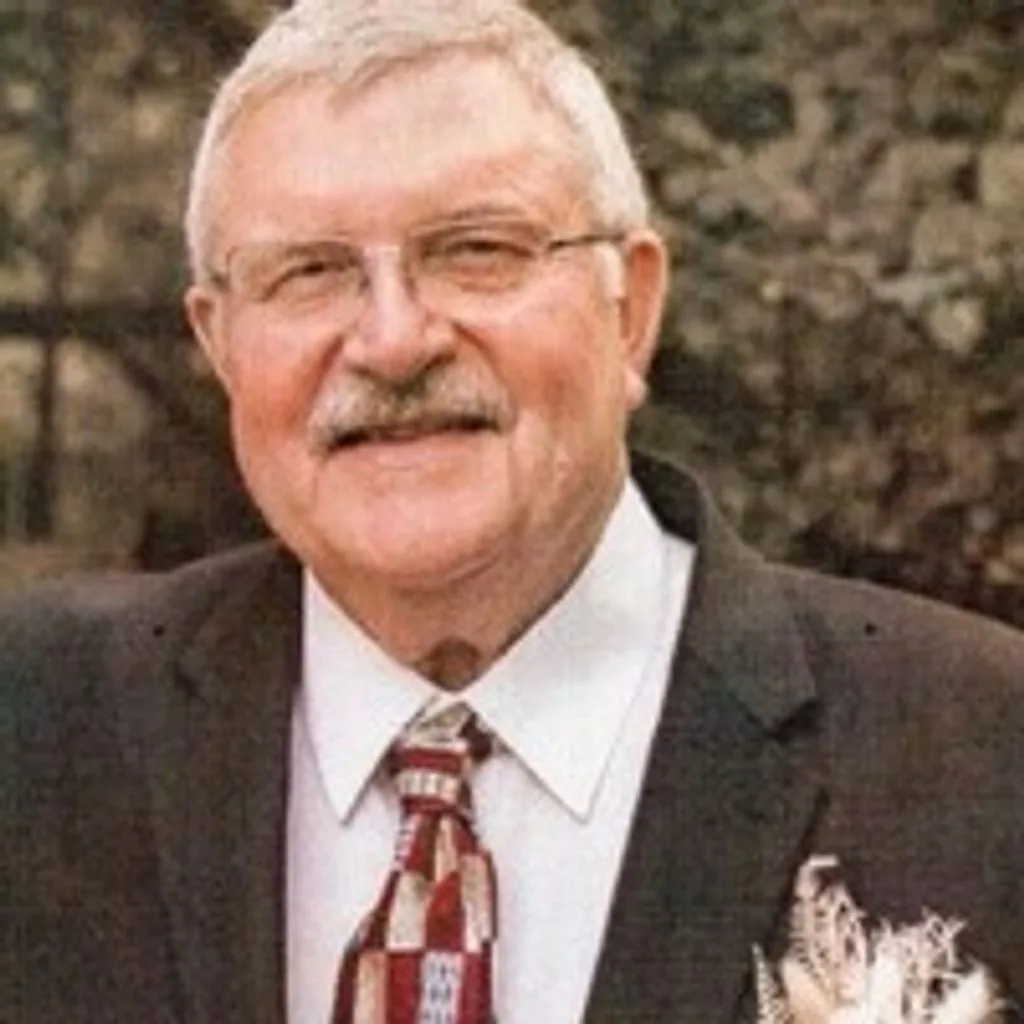 Portrait of Randy Ahrendt