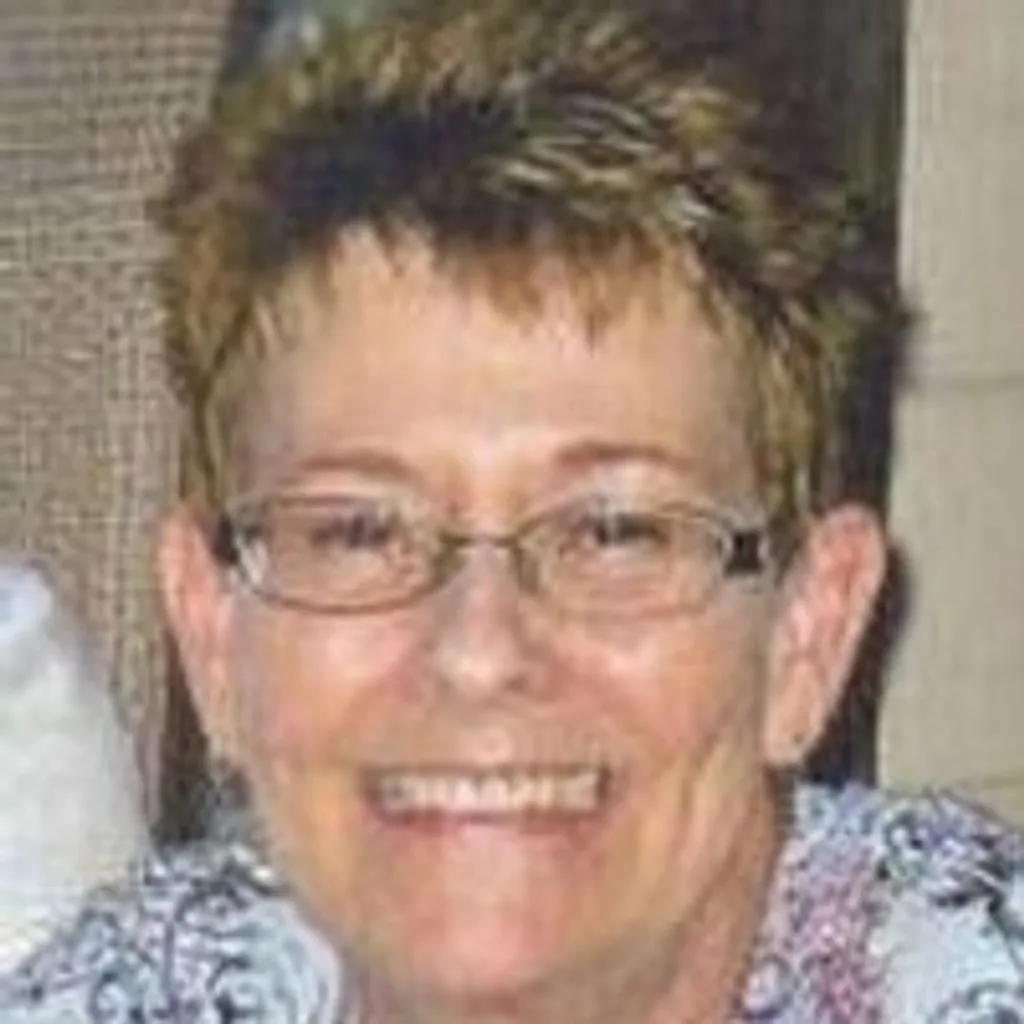 Portrait of Rochelle Dion Donlan